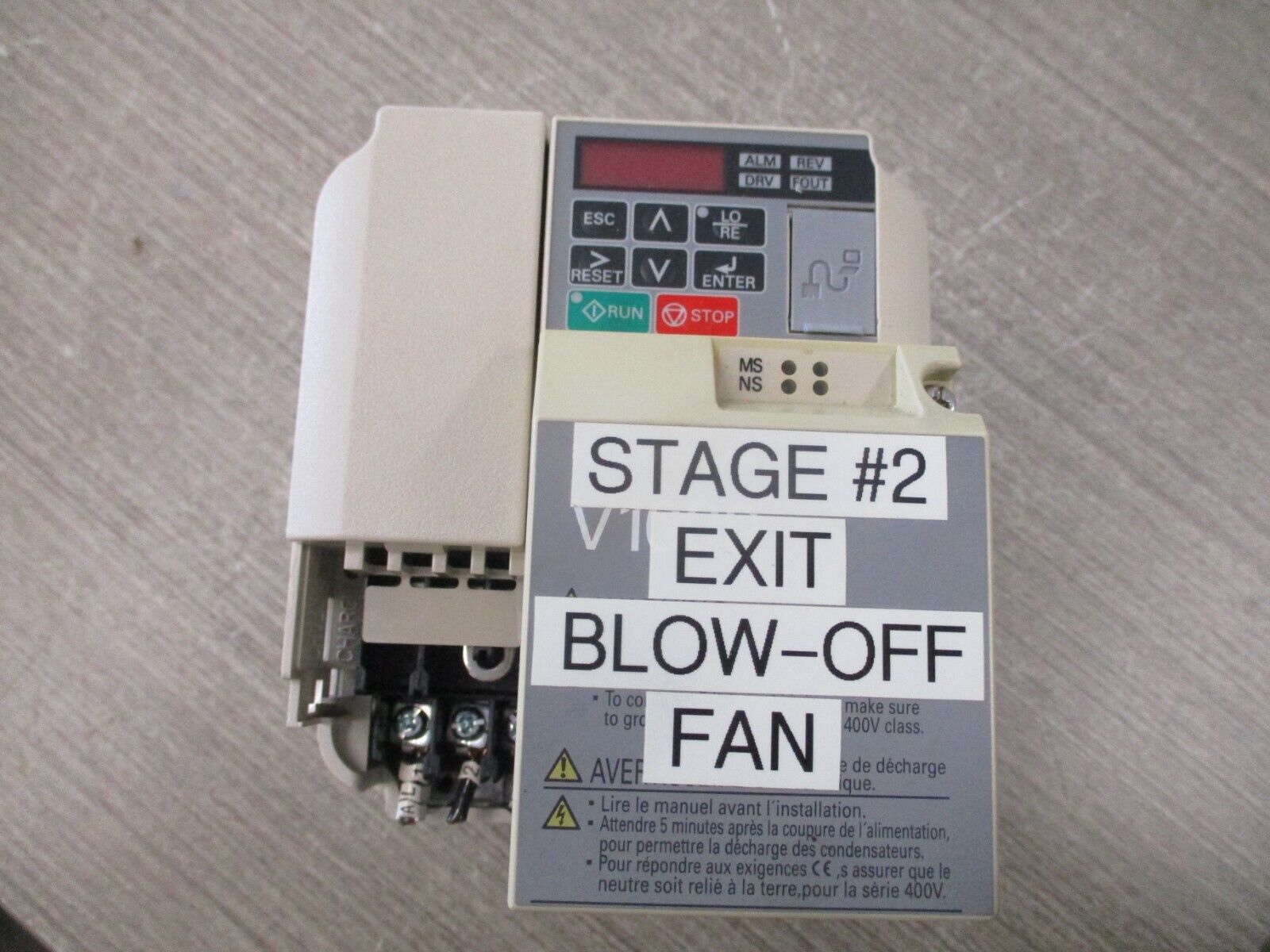 Yaskawa V1000 AC Drive CIMR-VU4A0004FAA Rev. C 1HP 3Ph w/ Keypad Used