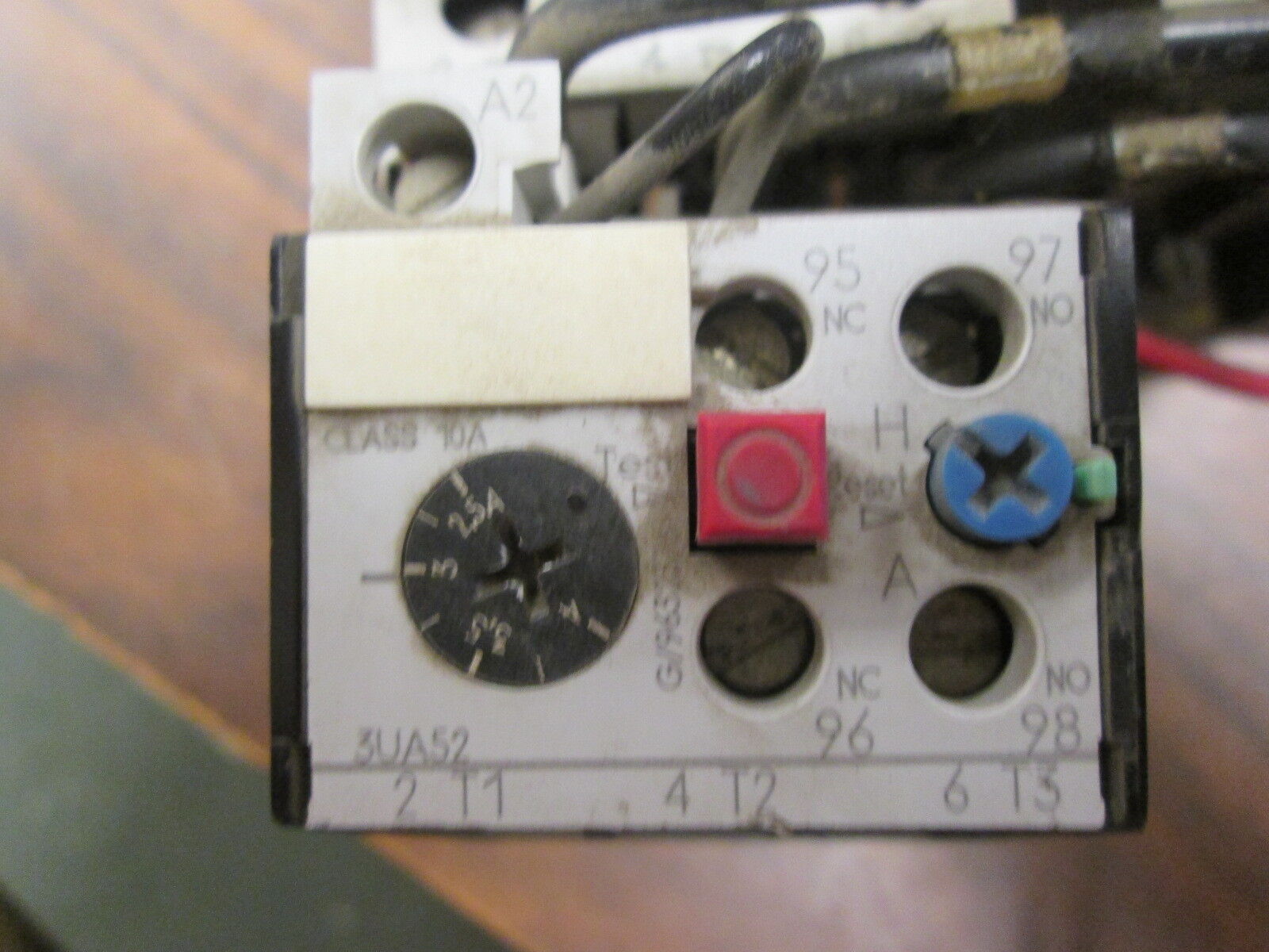Siemens Reversing Starter CRL0F3321* 3UA52 00-1E Range 2.5-4A 120V coil Used