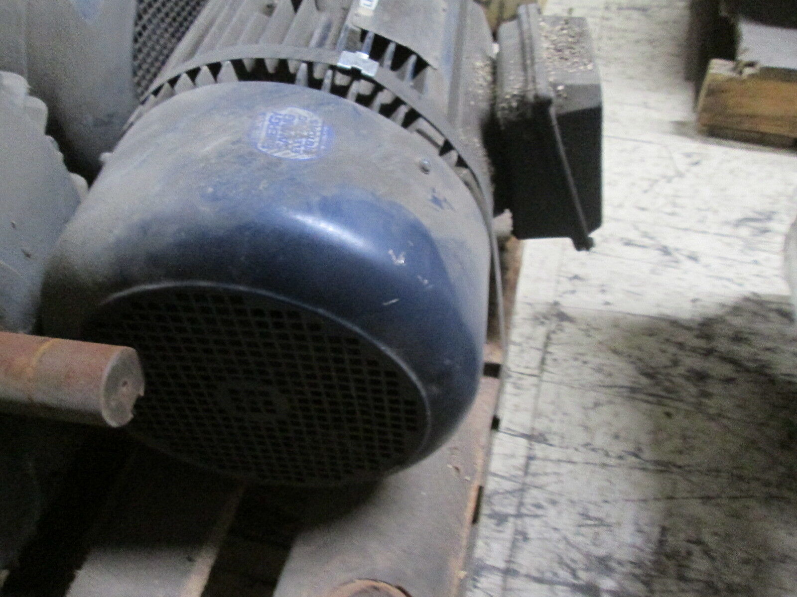 Leeson N256T34FB1 AC Motor 150 0 3 3 -60 2HP 3460RPM FR: 256T 208-230/460V Used