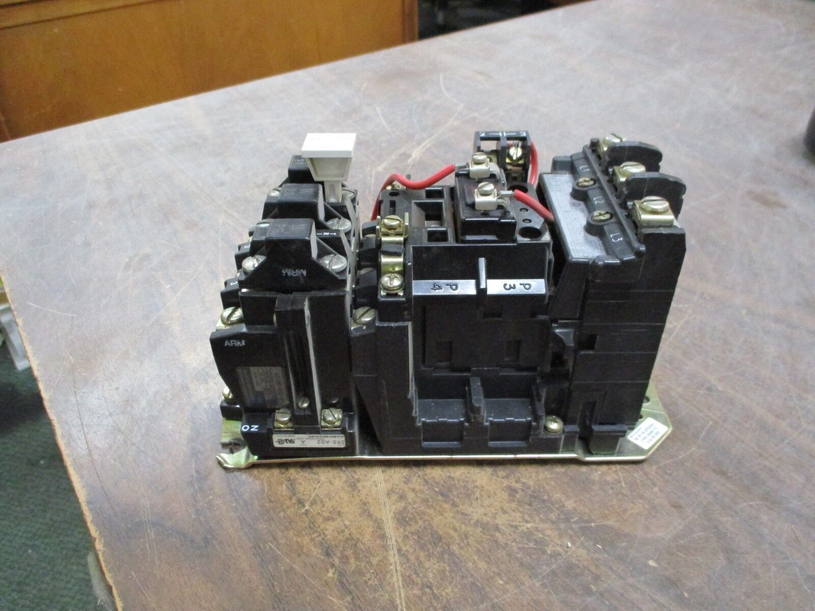 Square D Size 1 Starter 509-B0B 115-120V Coil 27A 600V Used