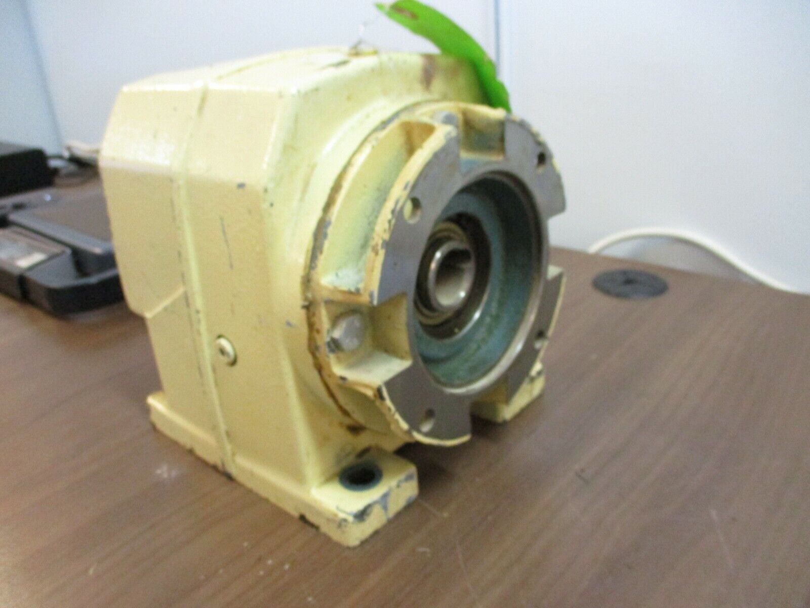 David Brown Series M Radicon Gear Reducer M062045.BANQ Ratio: 42.43:1 Used