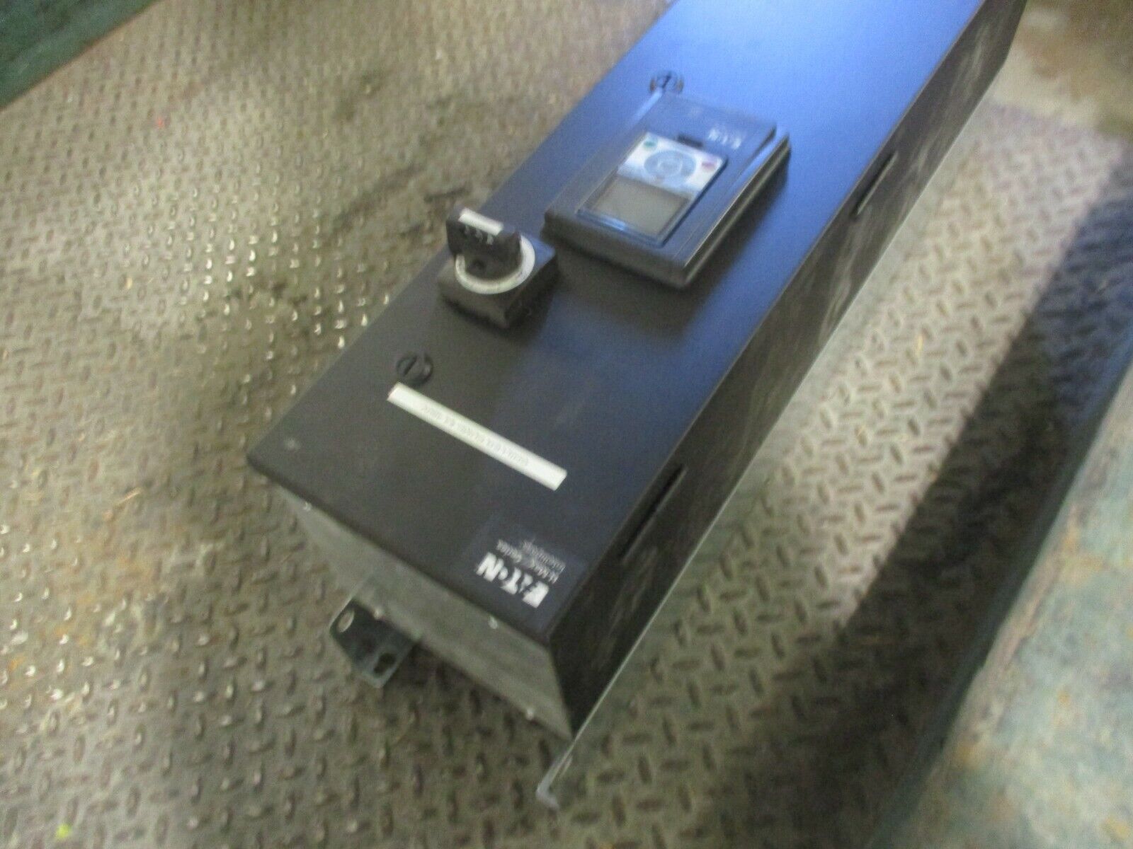 Eaton H-Max Series AC Drive w/ Intellipass Bypass HMX02134NA 15HP 3Ph Used