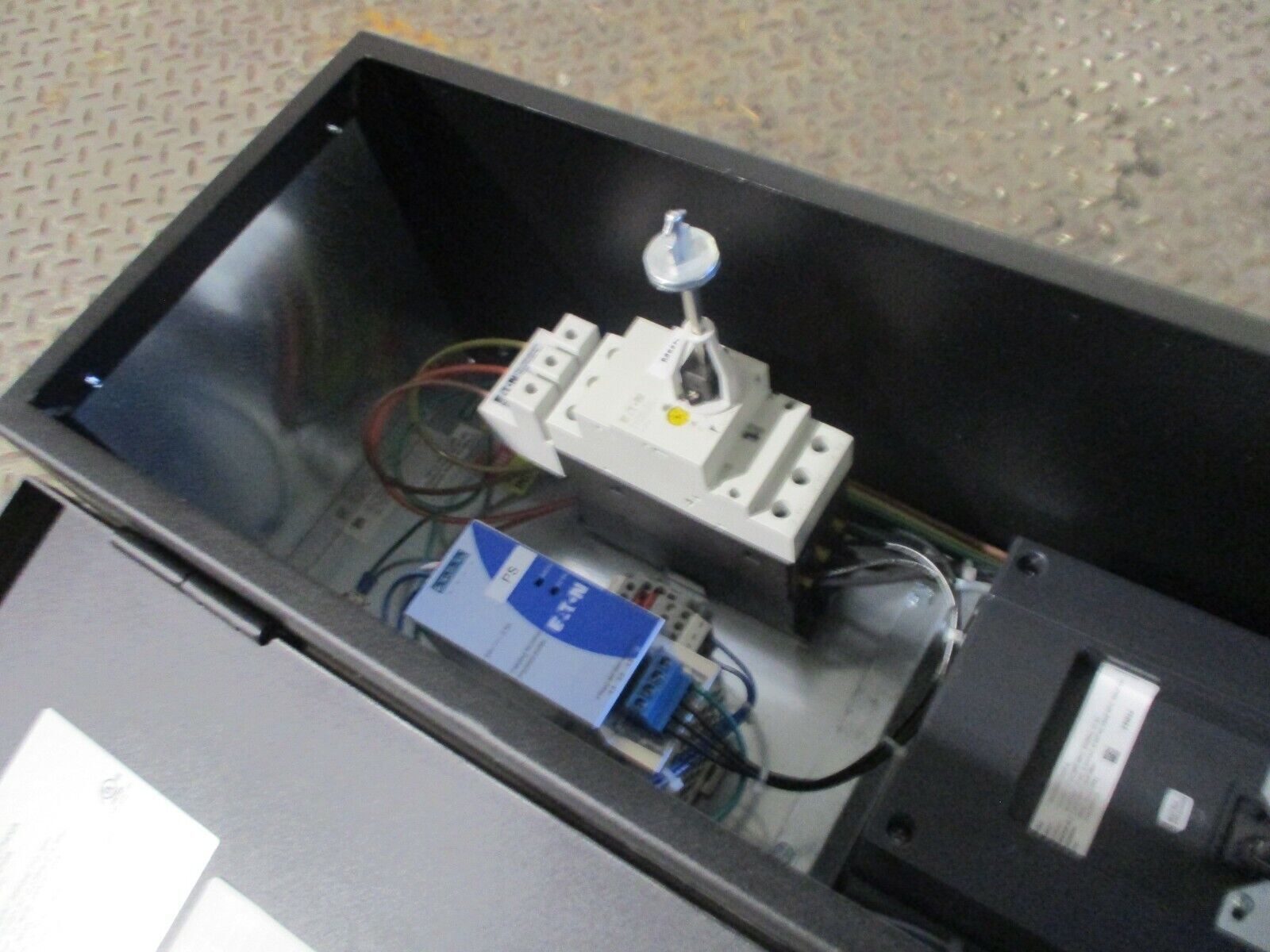 Eaton H-Max Series AC Drive w/ Intellipass Bypass HMX02134NA 15HP 3Ph Used