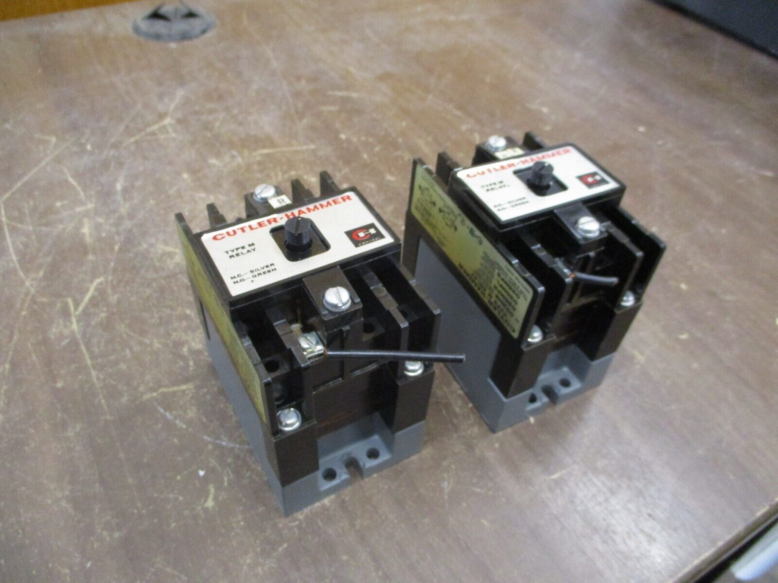 Cutler-Hammer Type M Relay D26MB 120V Coil *Lot of 2* Used