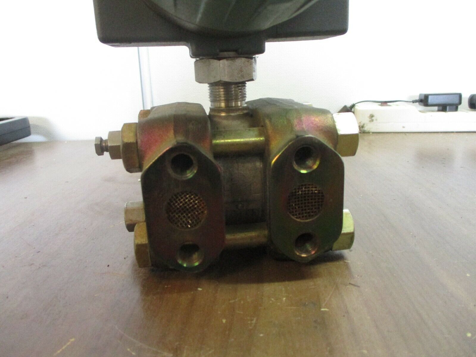 Foxboro Electronic Transmitter 823DP-I3K1SL2-CMS 12.5-65VDC 3000PSI Used