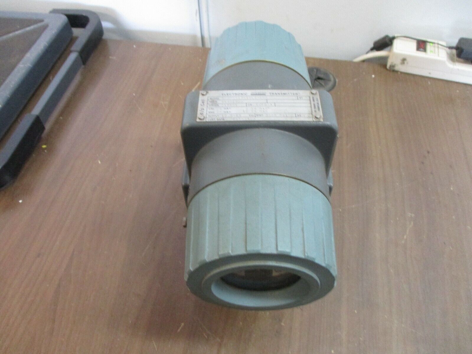 Foxboro Electronic Transmitter 823DP-I3K1SL2-CMS 12.5-65VDC 3000PSI Used