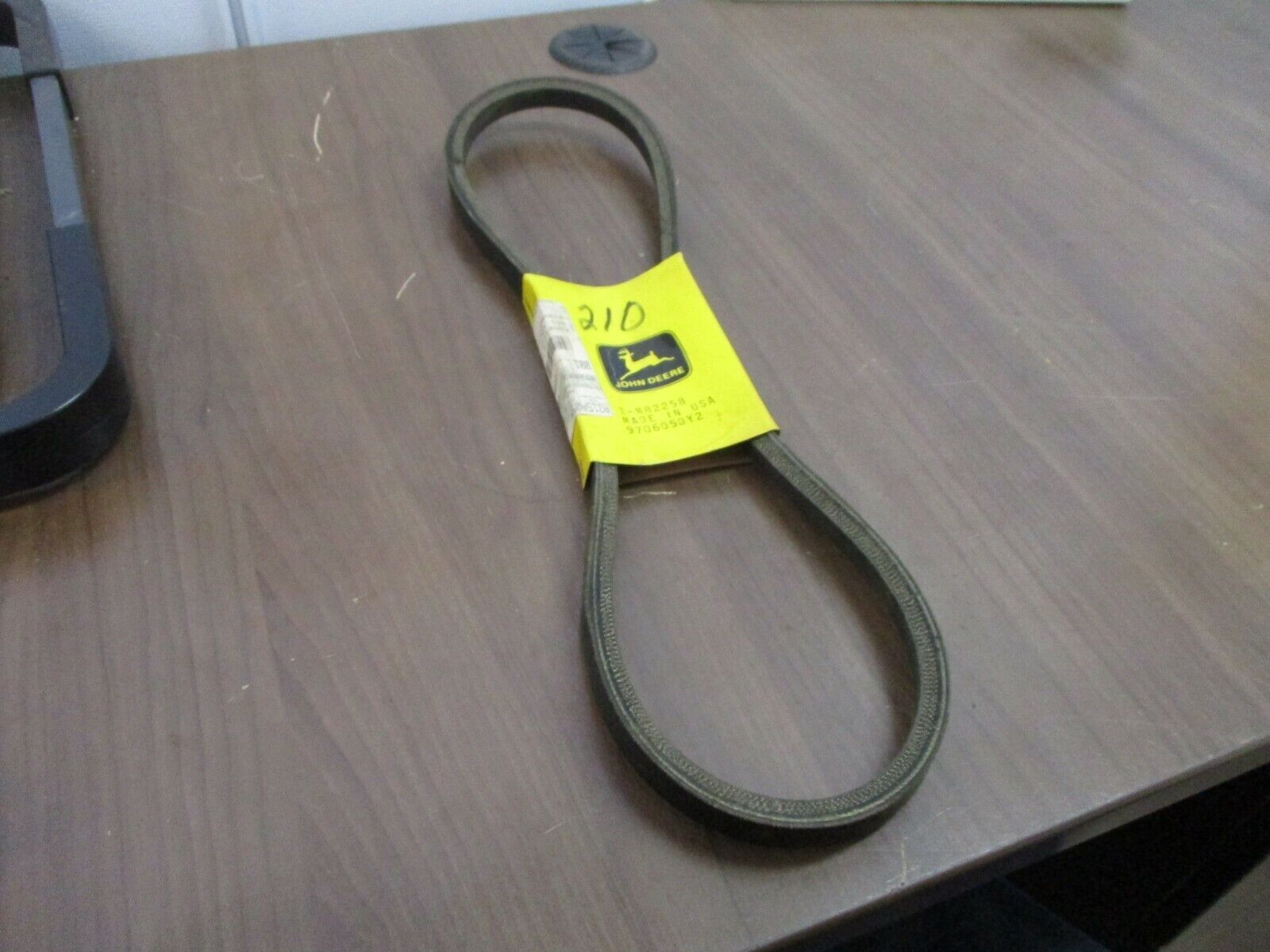 John Deere V-Belt M82258 New Surplus