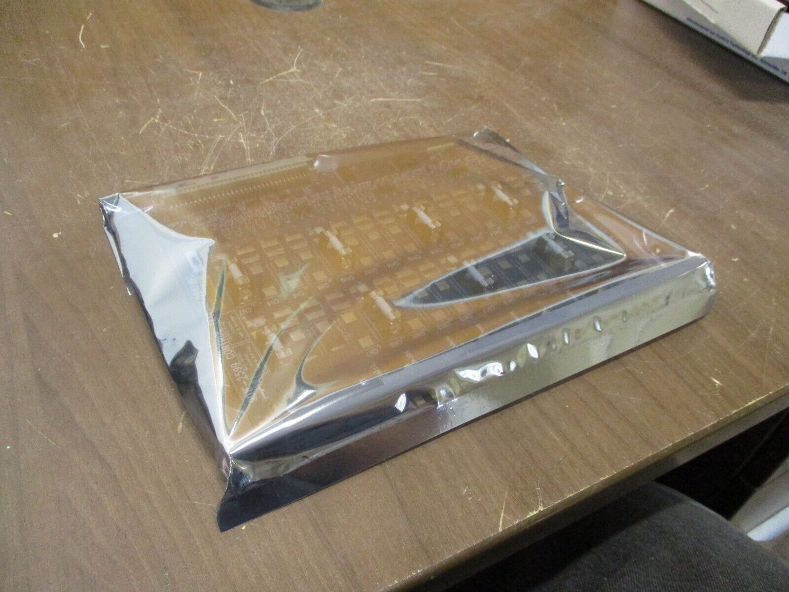 Control Technology Output Module 2598-8 Rev. 006 8PT New Surplus