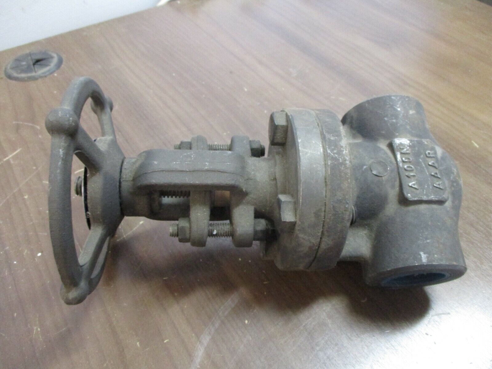 Bonney Forge Ball Valve H 11-LE 1 1/4" Body: A105N Stem: CR13 Disc: CR13 Used