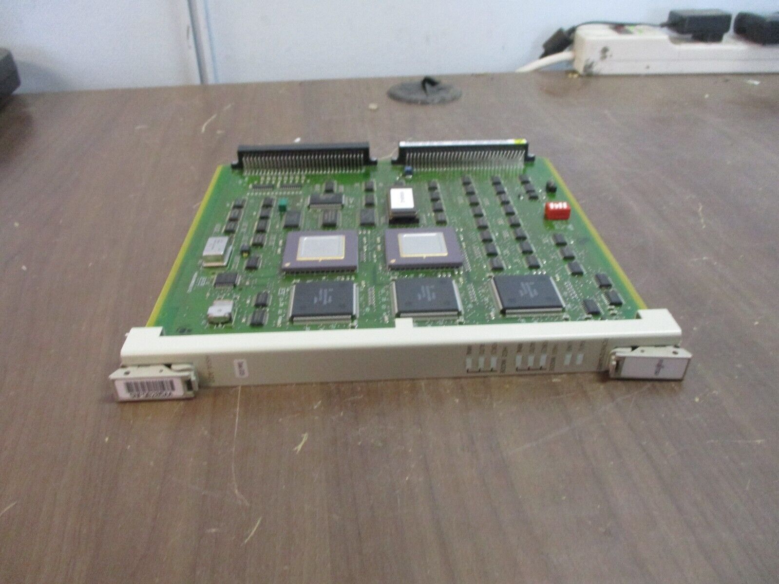 Fujitsu HS Switch 2 Unit SNPQB205AA Iss. 03 FC9612SAM2 / HS1A-AD2 Used
