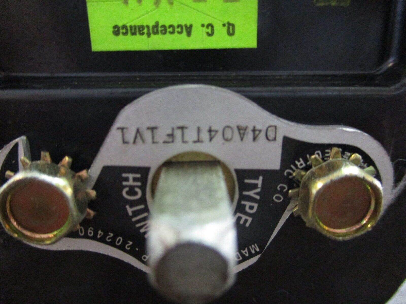 GE Type SBM Rotary Switch D4A04T1F1V1 Start / Stop Used