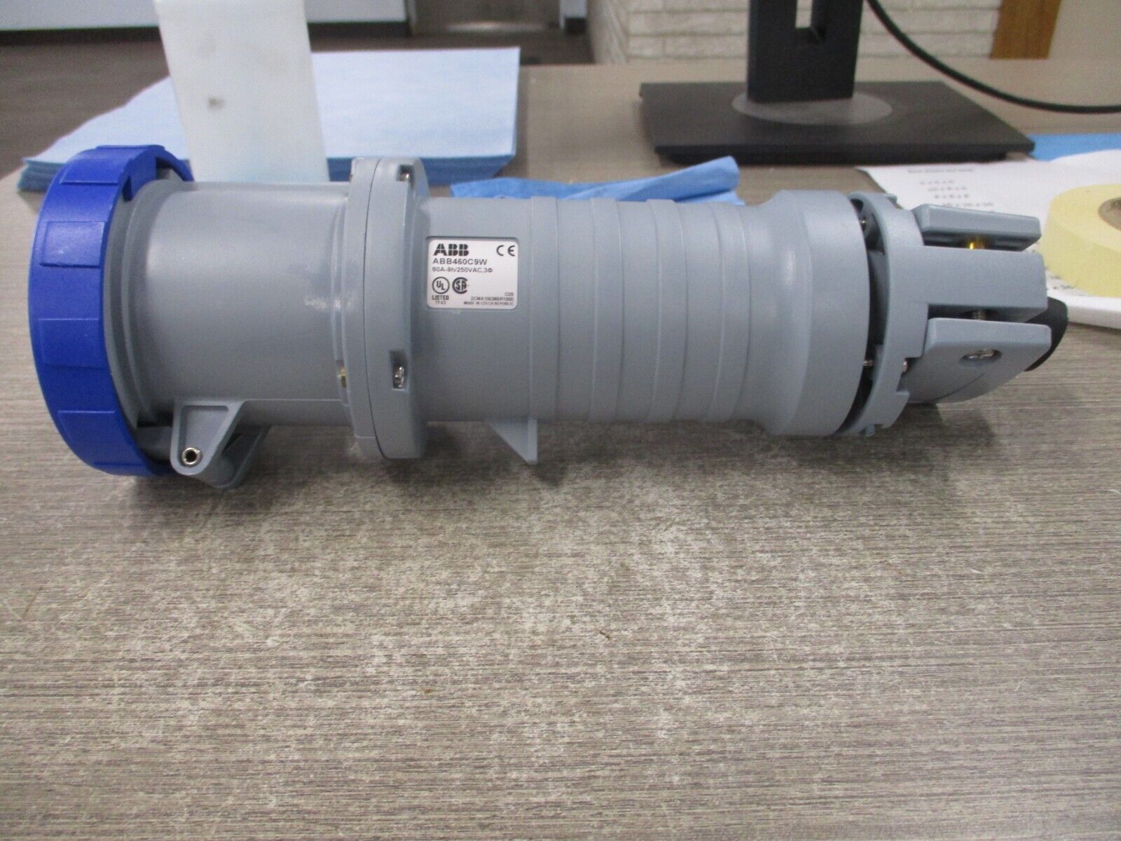 ABB Watertight Connector ABB460C9W 60A 250V 3Ph *Wire End* Used