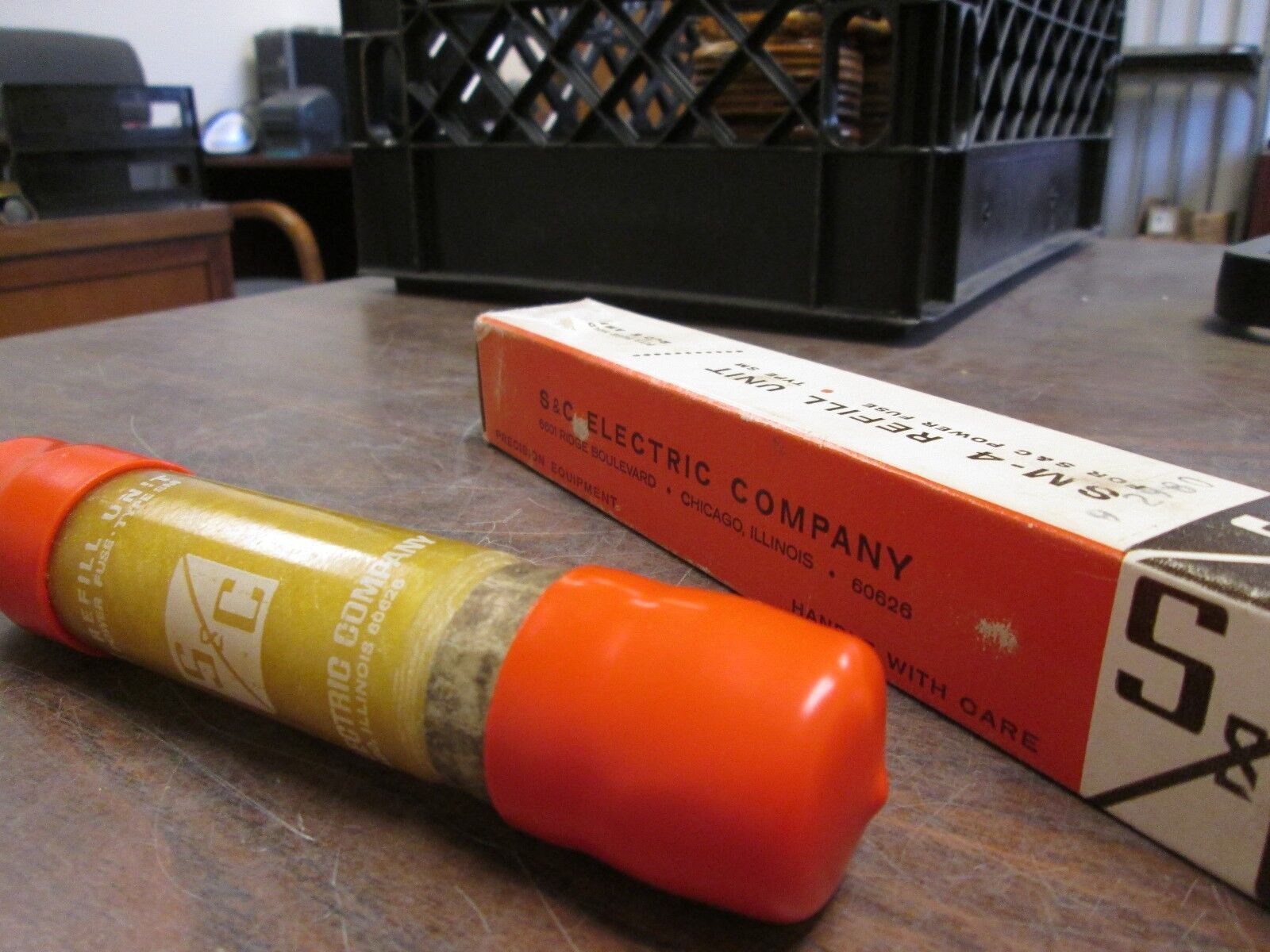 S&C SM-4 Power Fuse Refill Unit 121200-R4 7.2KV 125A New Surplus