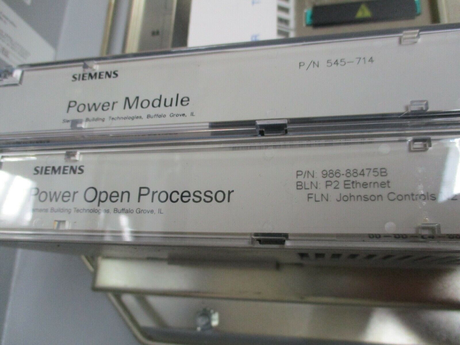 Siemens APOGEE Automation Modular Building Controller 545-141A *No Key* Used