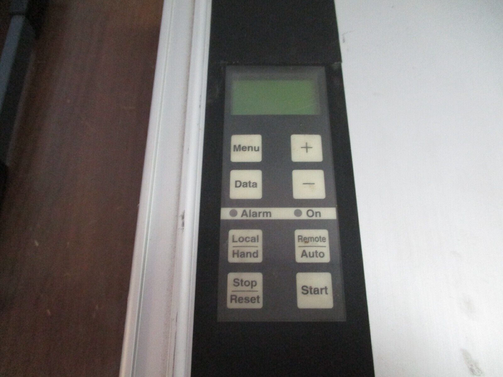 Danfoss VLT 3508 AC Drive 175H8862 7.5HP 3Ph *No Back Vent* Used