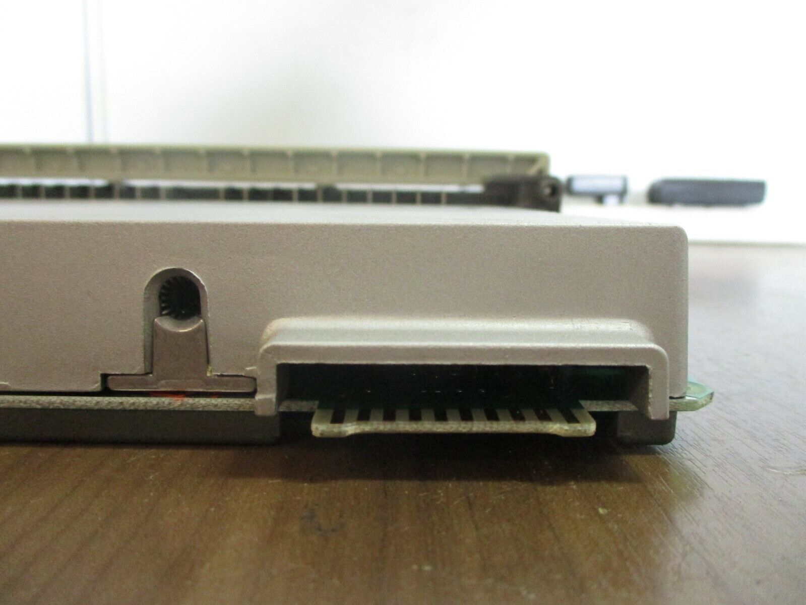 AEG Modicon Isolated Output Module AS-B810-008 115VAC New Surplus