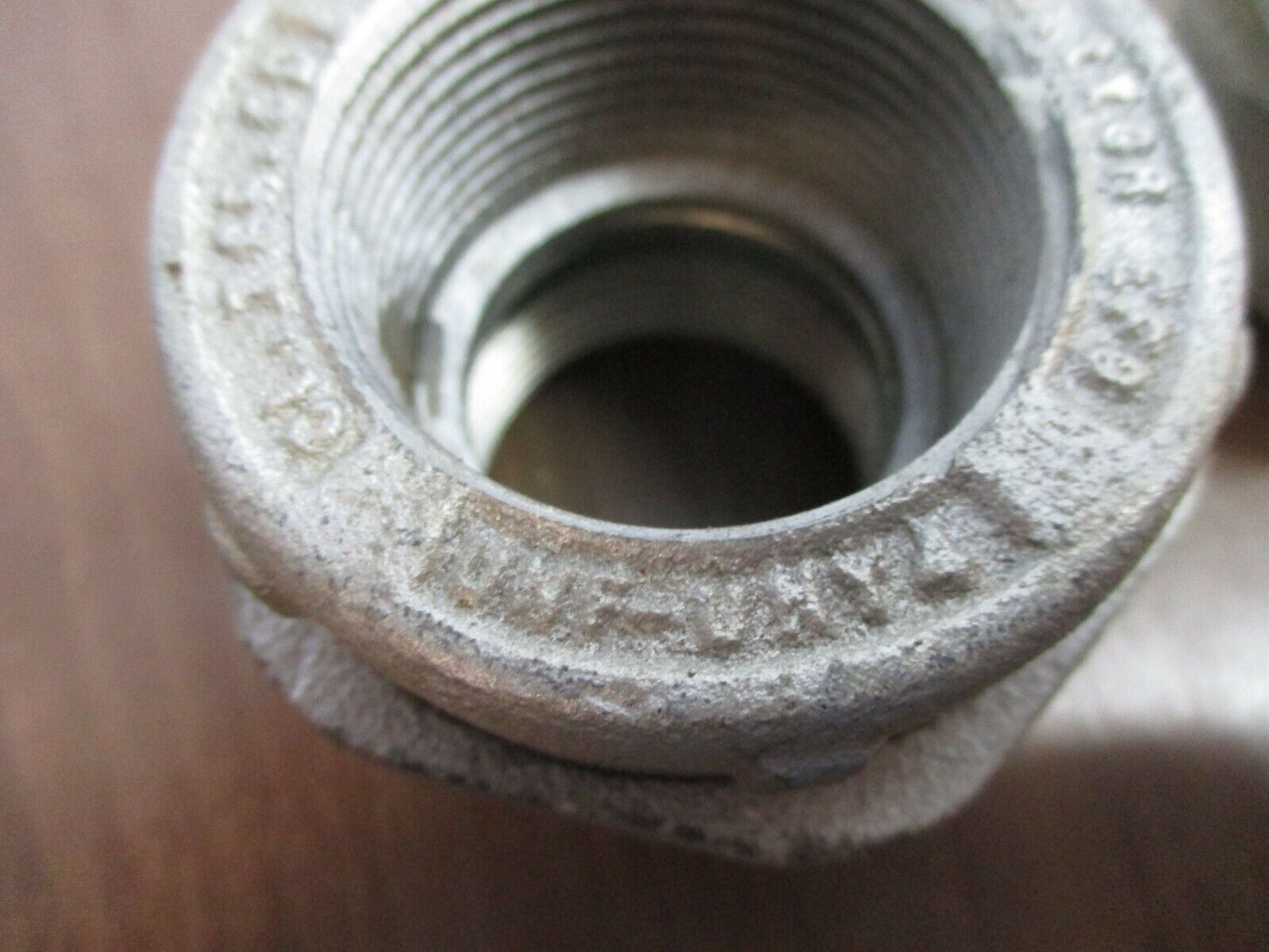 Crouse-Hinds Union Fitting UNF-UNY4 Size: 1 1/4" *Lot of 2* Used