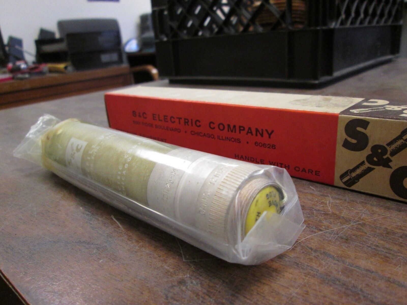 S&C SM-4 Power Fuse Refill Unit 121025-R4 7.2KV 15A New Surplus