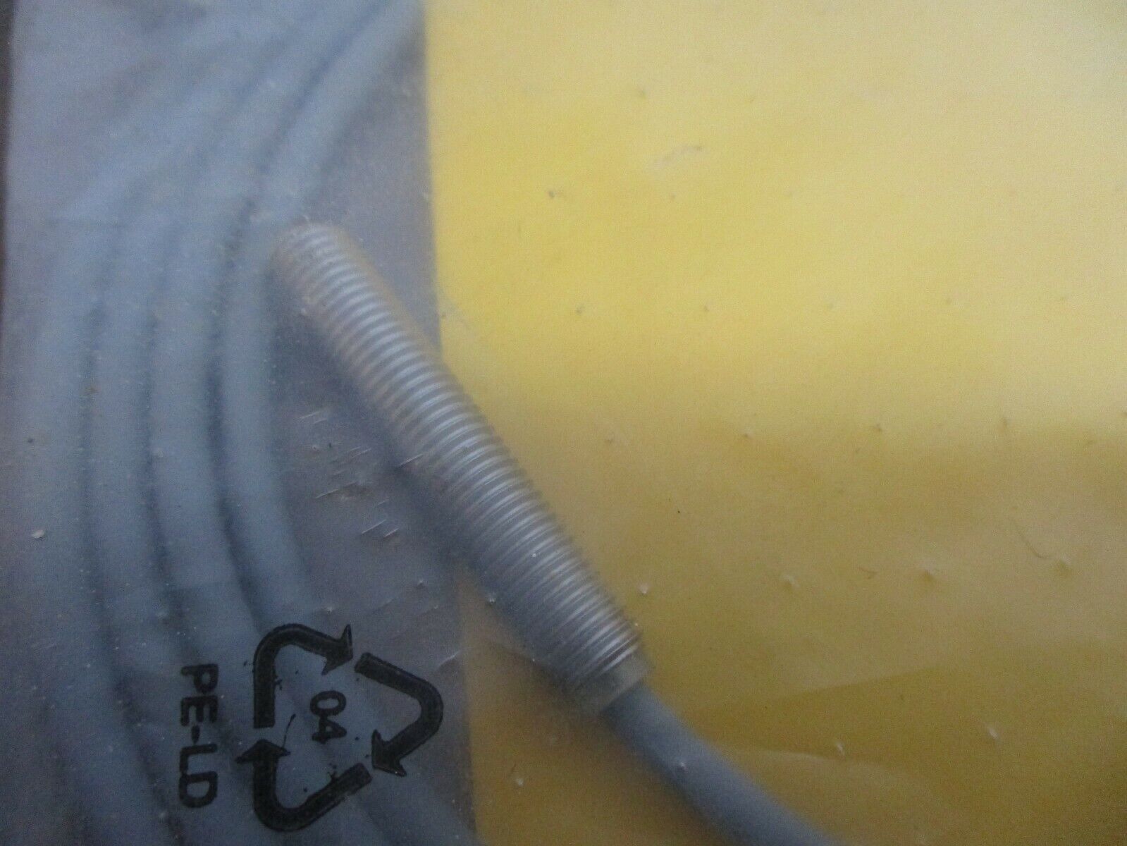 Turck Inductive Sensor Bi2-EG08-AP6X 10-30VDC 150mA New Surplus