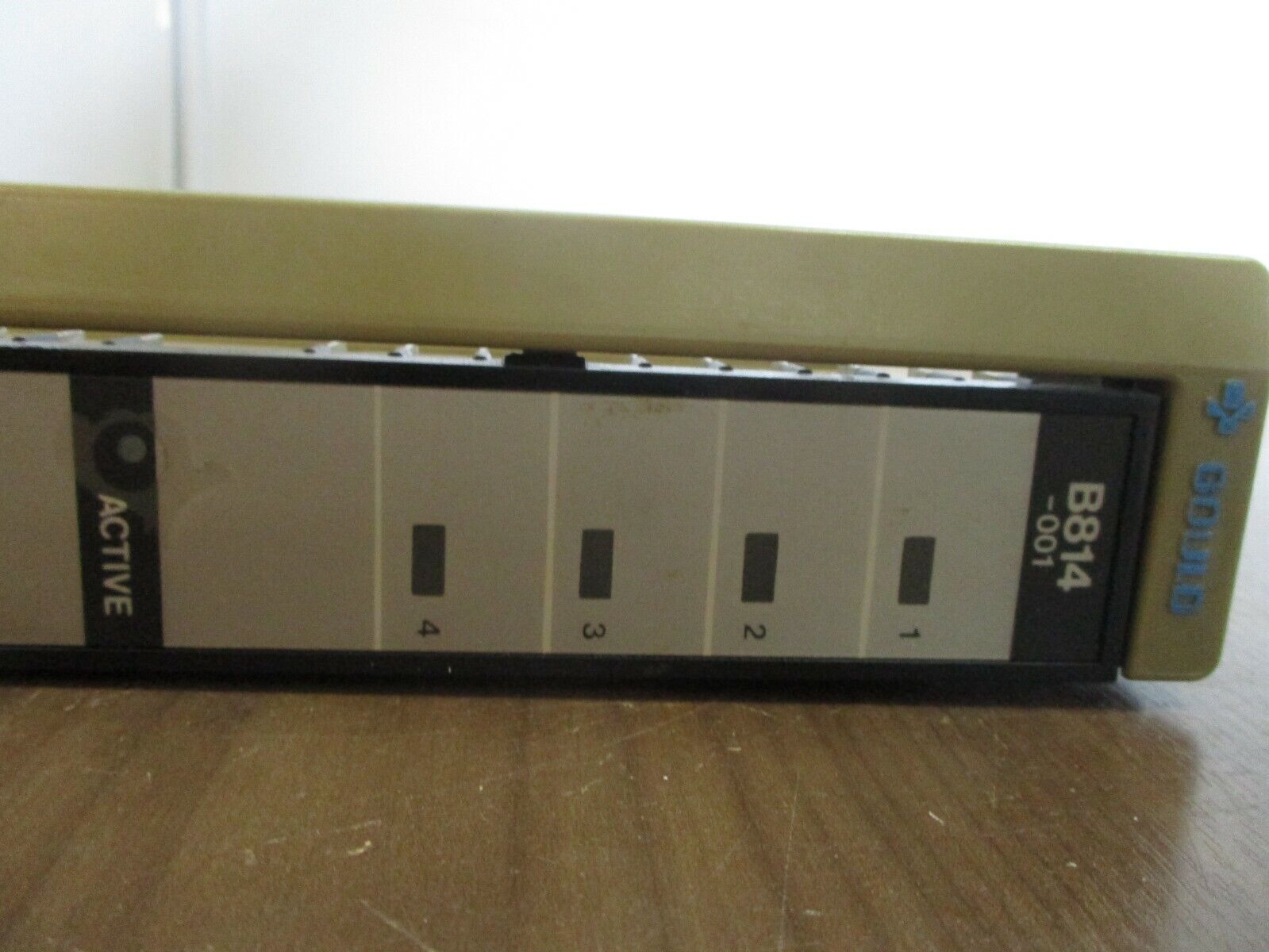 Schneider Automation Modicon 800 I/O Power Relay Output Module AS-B814-108 8PT