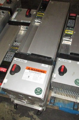 Danfoss VLT 6052 AC Drive w/ Disconnect 175Z7370 50HP 3Ph w/ Keypad Used