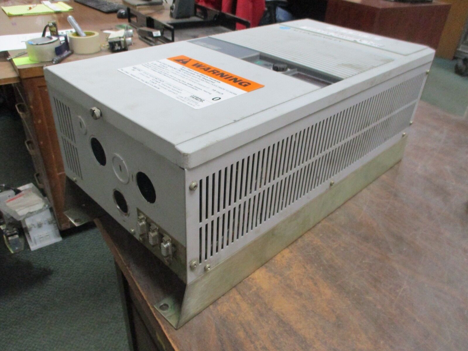 Allen-Bradley 1336 AC Drive 1336-B015-EAE-FA2-L3-S1 15HP 3Ph Used