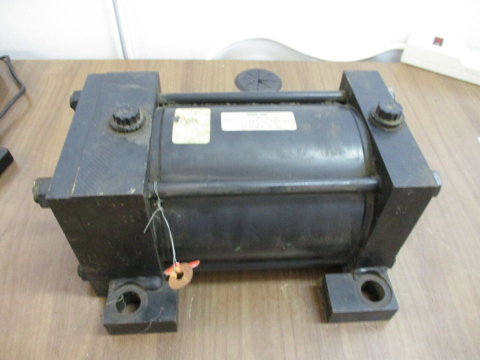 RWC Air Cylinder 8893-03-108 250 PSI Used