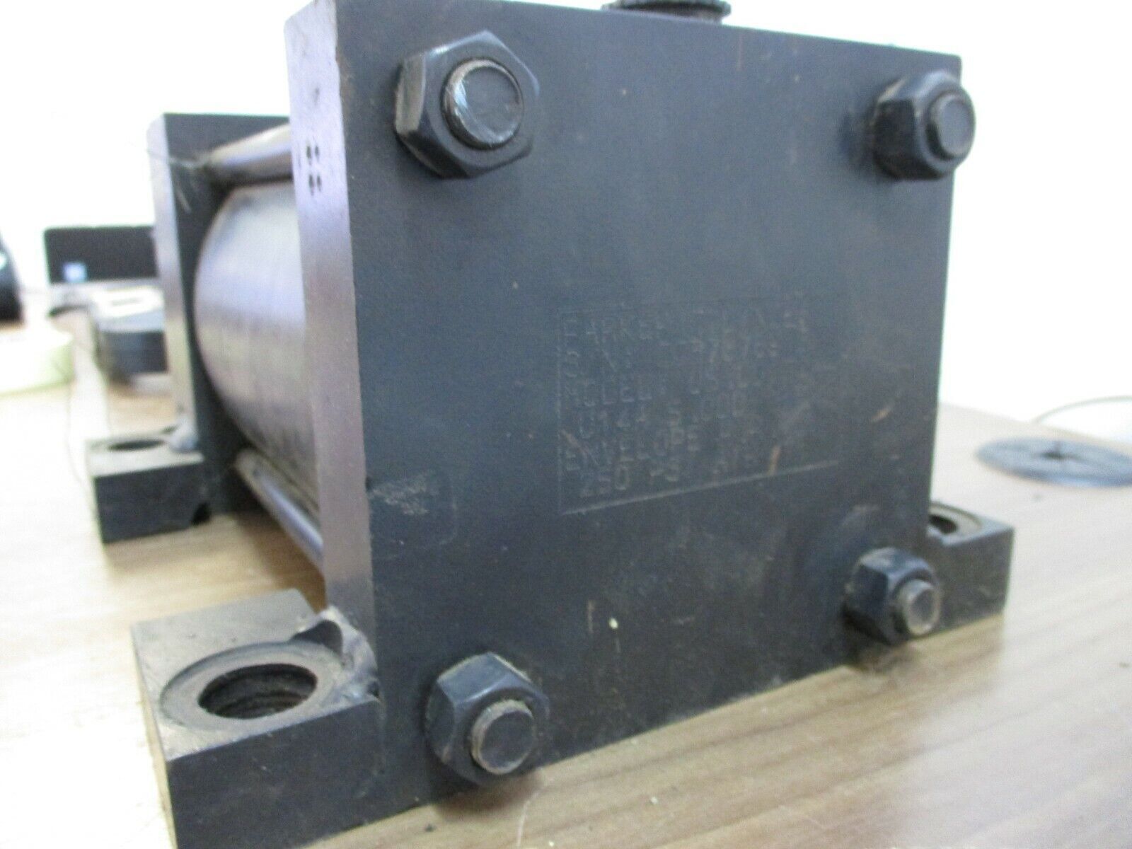 RWC Air Cylinder 8893-03-108 250 PSI Used