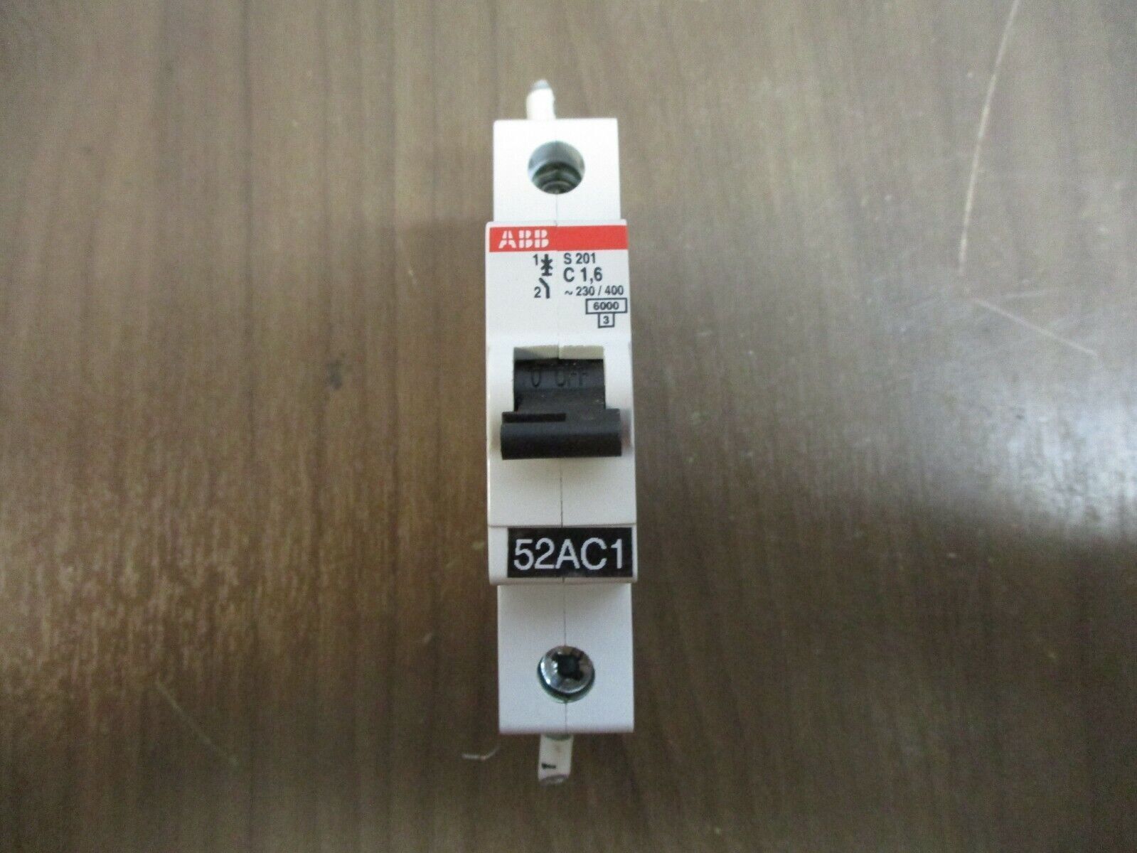 ABB Circuit Breaker S201-C1,6 1.6A 230/400V 1P *Lot of 2* Used