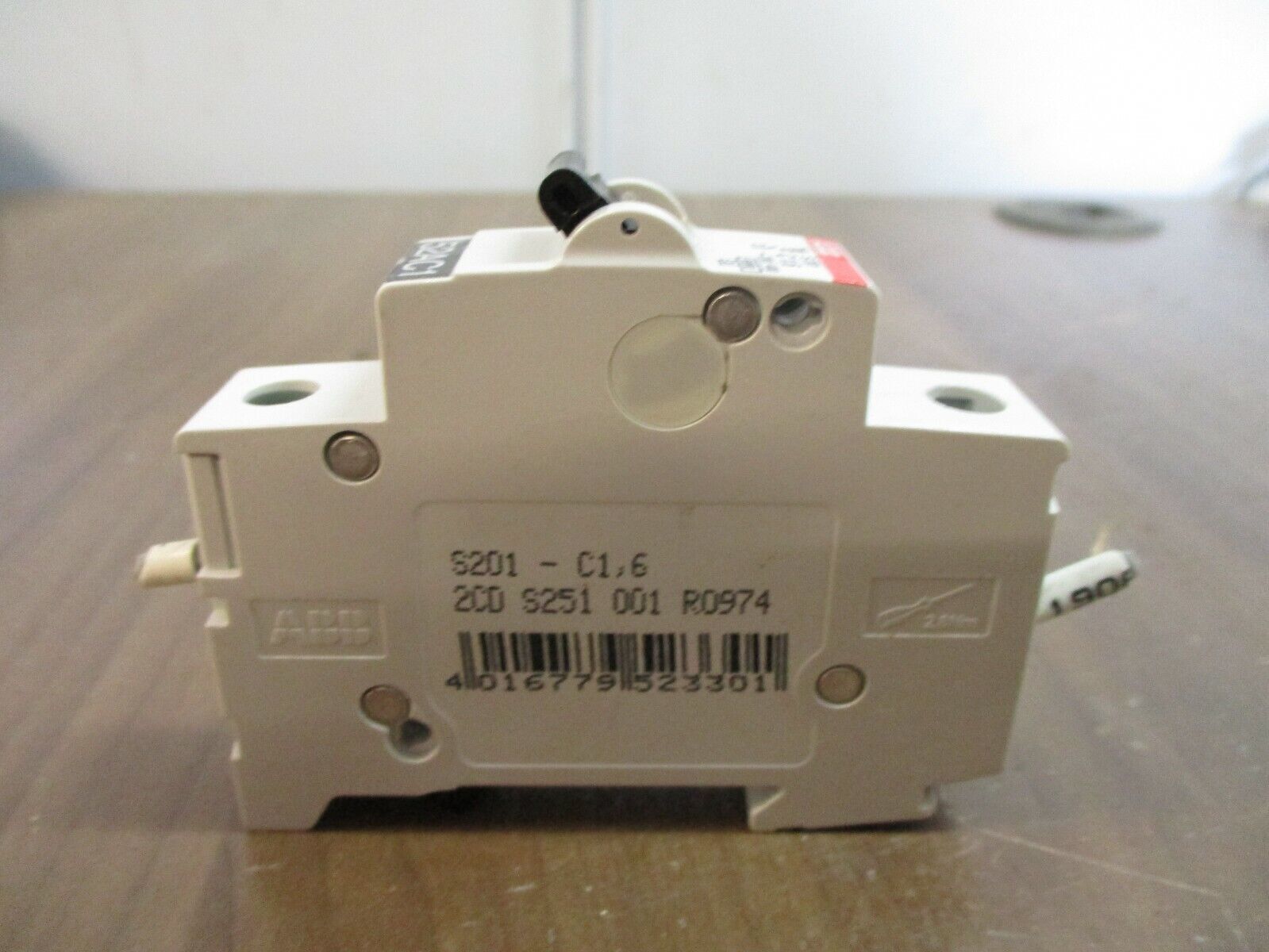 ABB Circuit Breaker S201-C1,6 1.6A 230/400V 1P *Lot of 2* Used