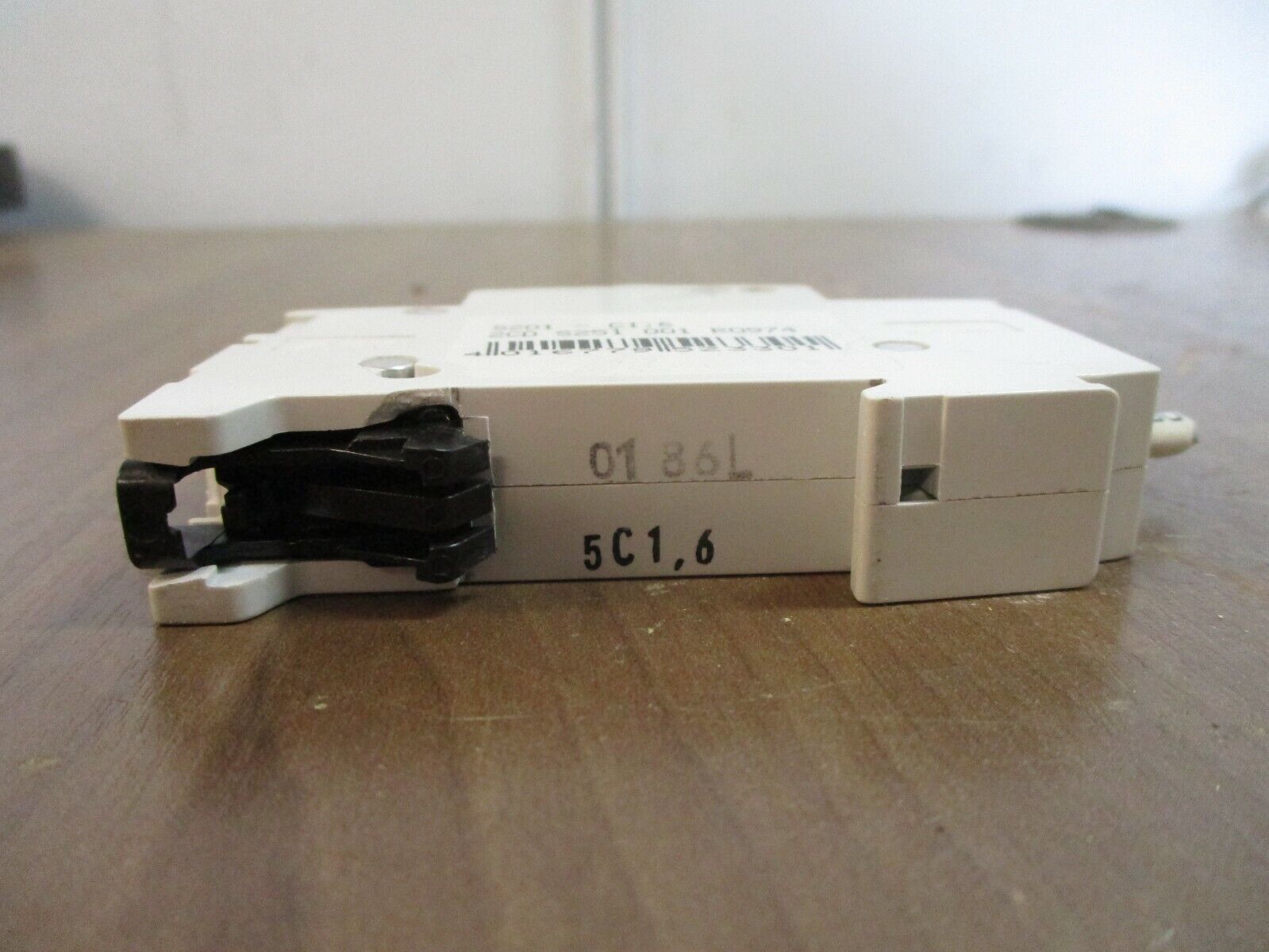 ABB Circuit Breaker S201-C1,6 1.6A 230/400V 1P *Lot of 2* Used