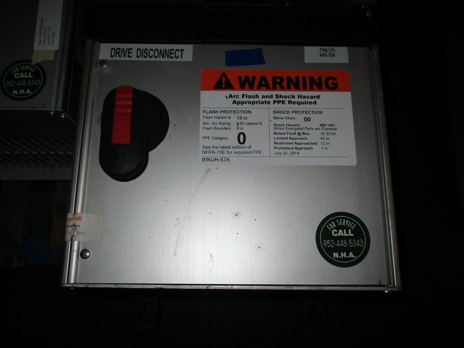 Danfoss VLT 6052 AC Drive w/ Disconnect 175Z7370 50HP 3Ph w/ Keypad Used