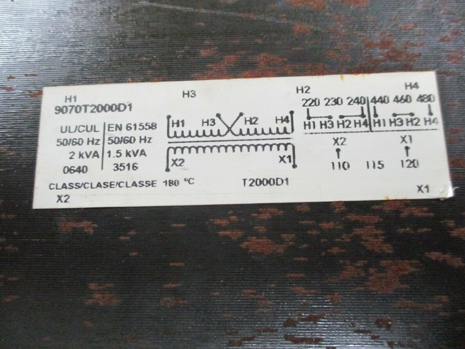 Square D Transformer 9070T2000D1 2KVA Pri: 240/480V Sec: 120V 50/60Hz Used