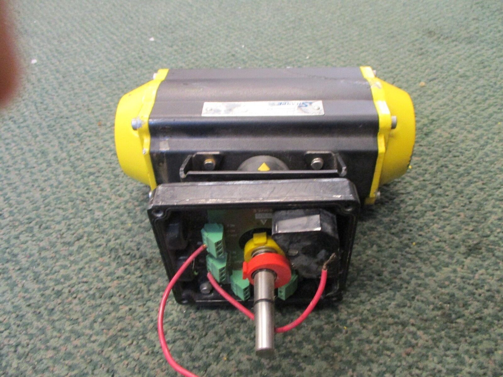 Sharpe Actuator PNII085 145 PSI Used