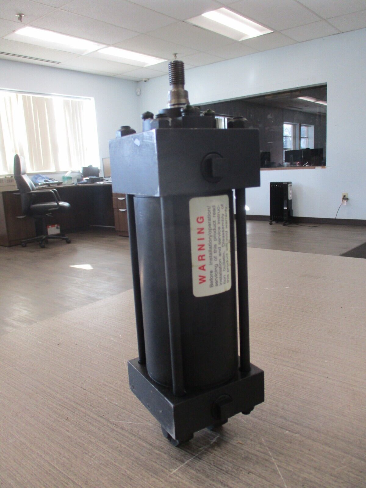 Ortman Cylinder G 2.500 x 4.000 NC Air : 0.625-1 O.P.: 250 PSI Used