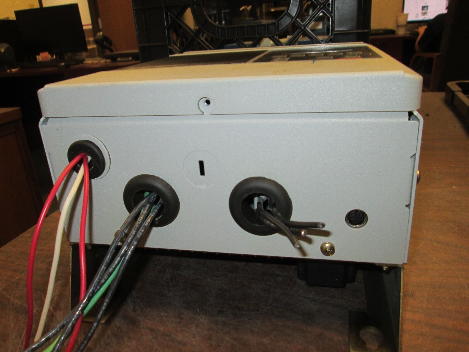 Allen-Bradley 1336 Plus AC Drive w L6 Board 1336F-BRF15-AA-EN-HCS2-L6 1.5HP Used