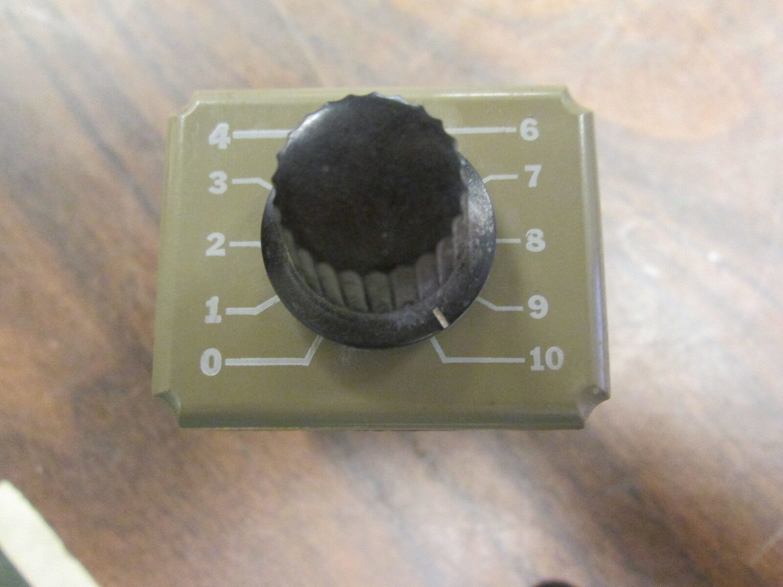 Syracuse Electronics Time Delay Relay TNR10305 115V Time: 15Sec Used
