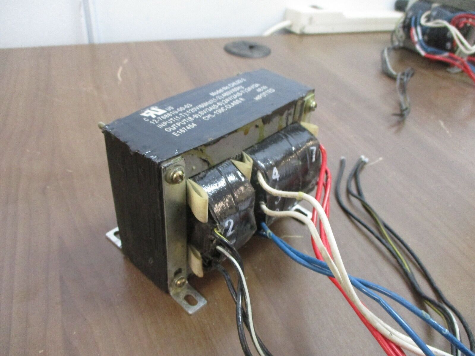 Cutler-Hammer CHL92-2 Transformer 12-768810-00-03 Pri: 120/480V Sec: 8/24V Used