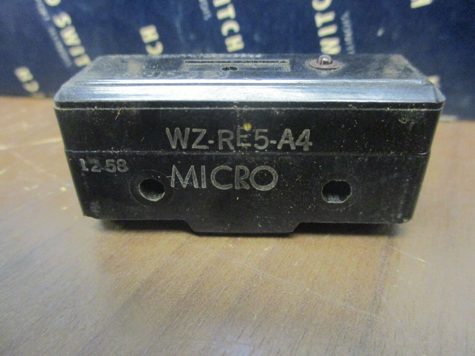 Micro Switch Limit Switch WZ-RE5-A4 New Surplus *Box of 6*