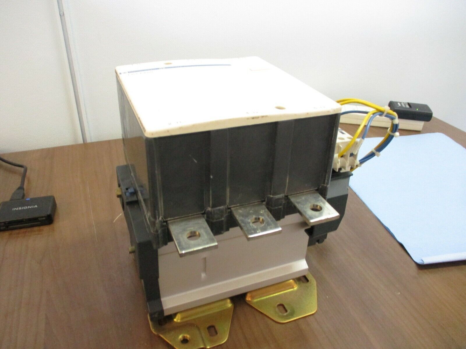 Schneider Electric Contactor LC1F500 120V Coil 700A 600V Used