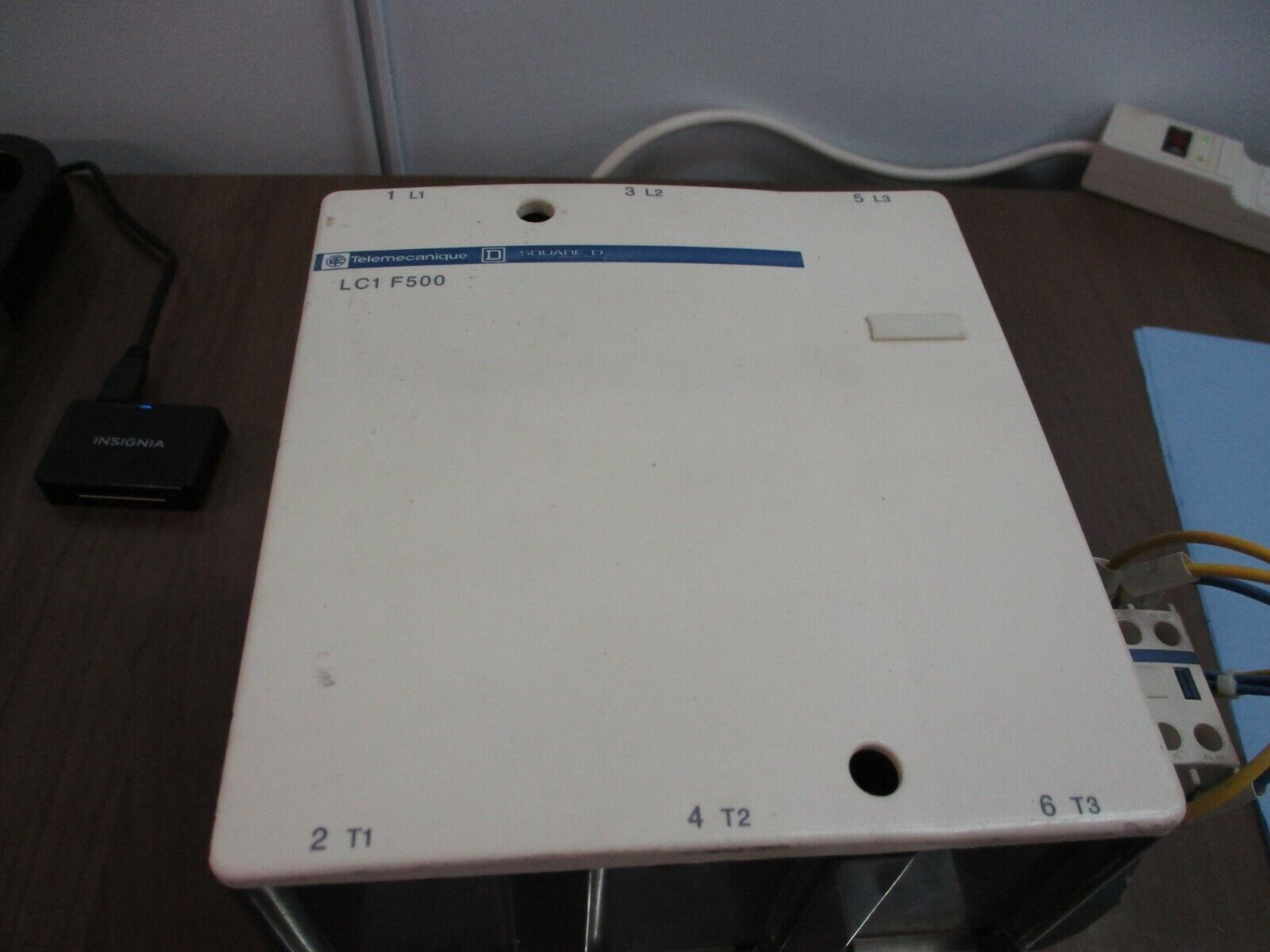 Schneider Electric Contactor LC1F500 120V Coil 700A 600V Used