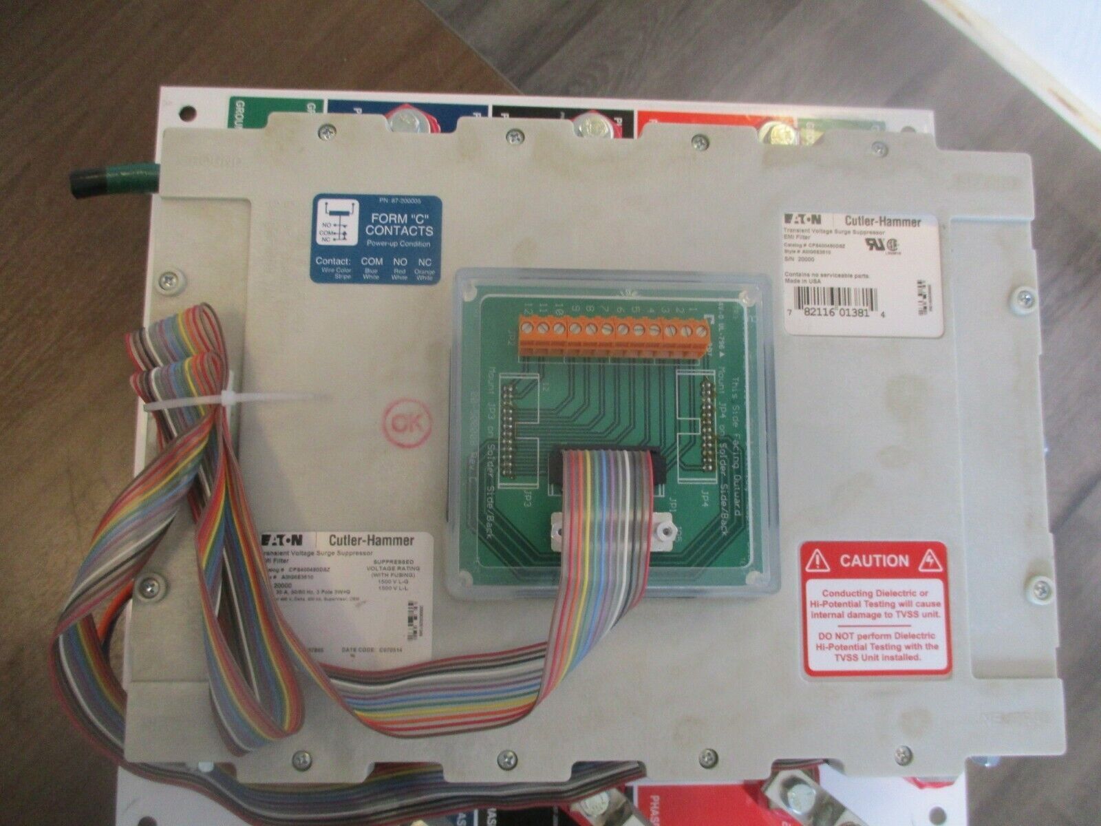 Eaton Surge Suppressor / EMI Filter CPS400480DSZ 480V 30A 50/60HZ 3P Used
