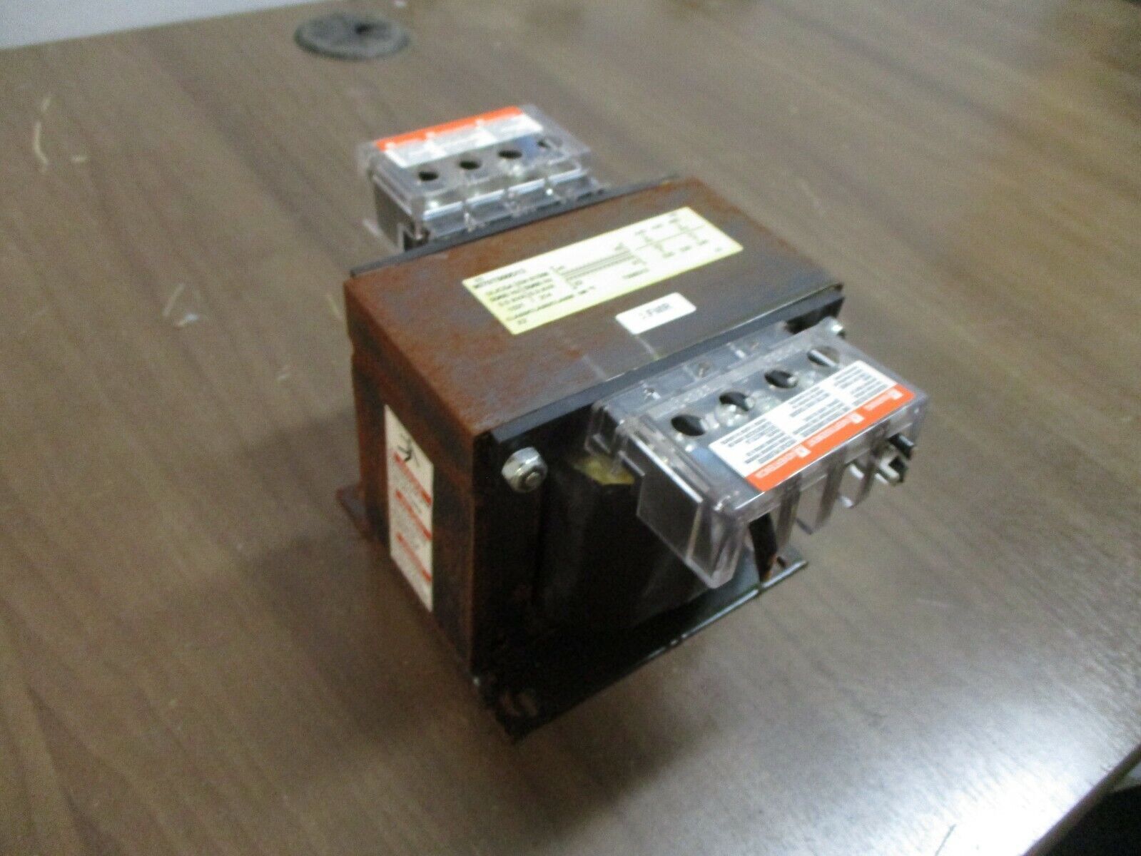 Square D Control Transformer 9070T500D12 0.5kVA Pri: 480V Sec: 240V 50/60Hz Used