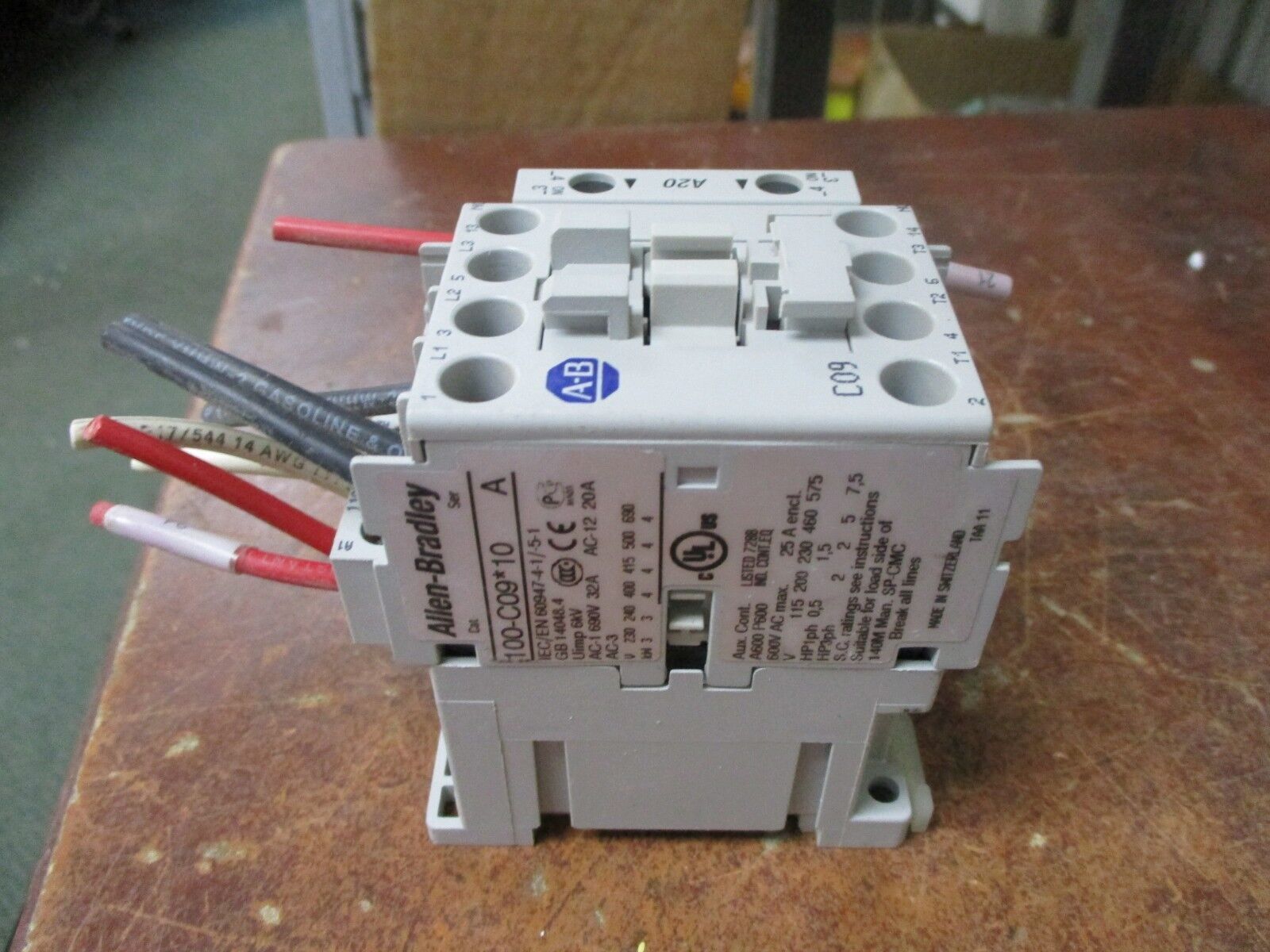 Allen-Bradley Contactor 100-C09*10 25A 120V Coil w/ Aux Contact Used