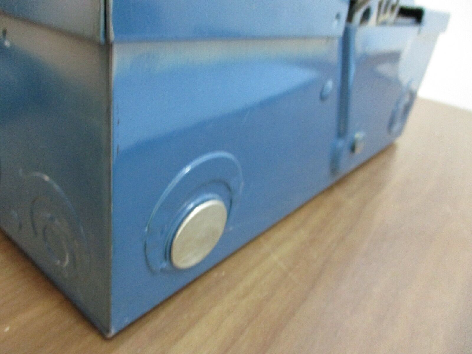 Square D Fusible Safety Switch D-222-N 60A 240V Used