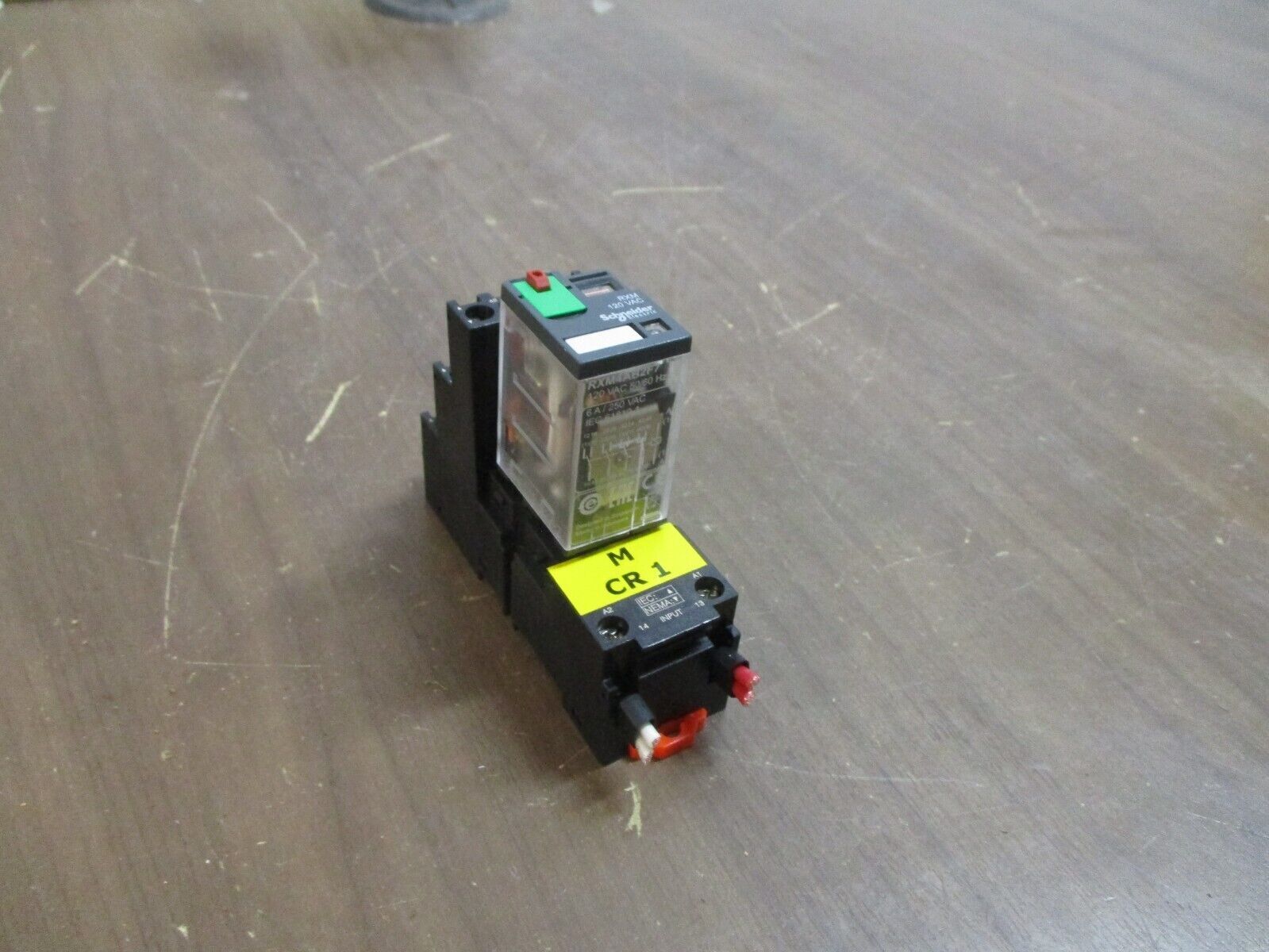 Schneider Electric Relay RXM4AB2F7 120V Coil w/ Base Used