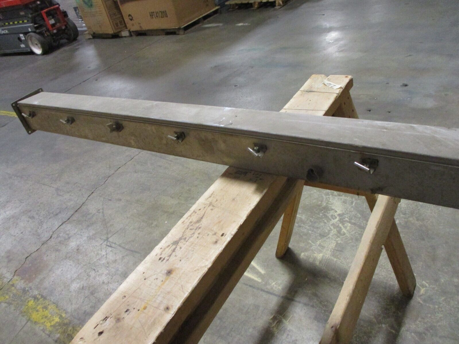 Hoffman 4X Stainless Steel Wireway F44W120SS Size: 4x4x120" Used