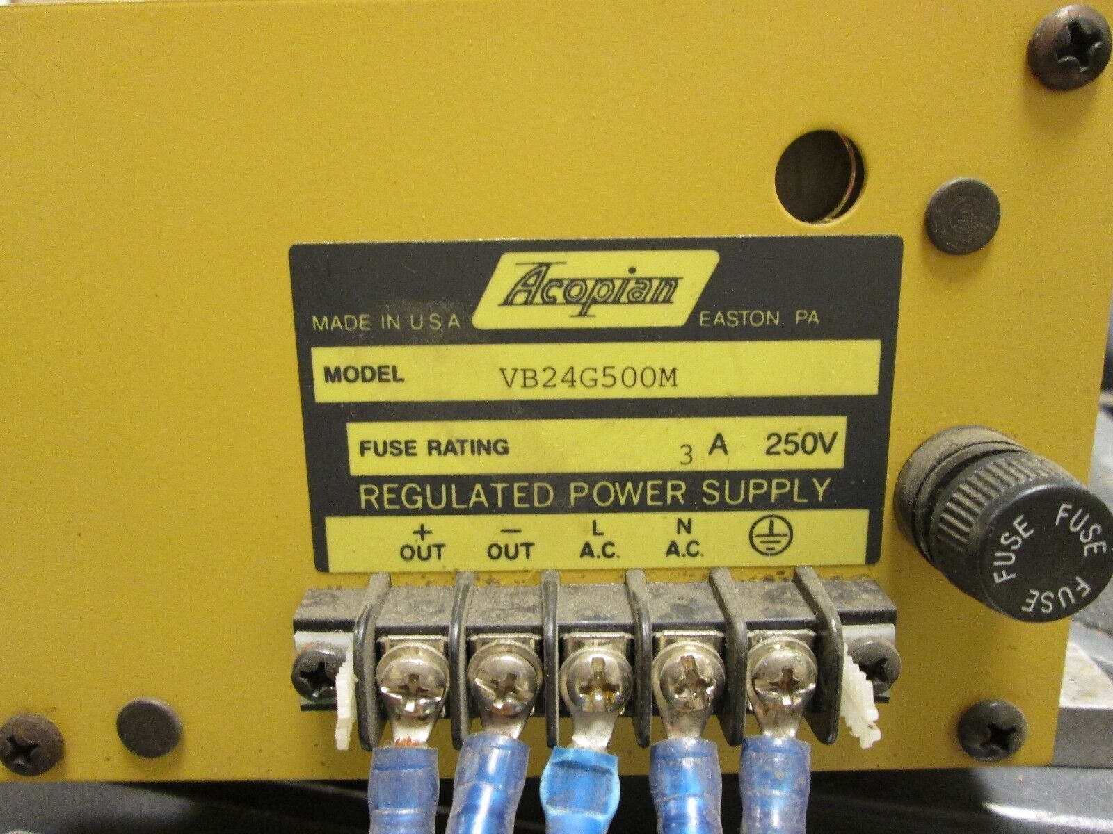 Acopian Regulated Power Supply VB24G500M 3A 250V