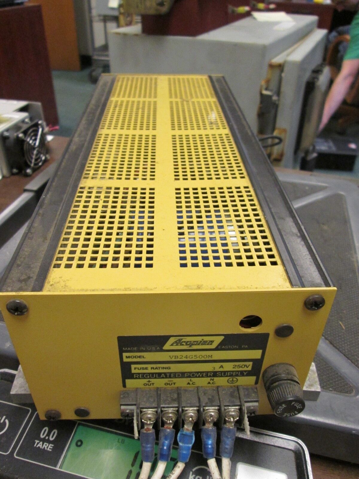 Acopian Regulated Power Supply VB24G500M 3A 250V