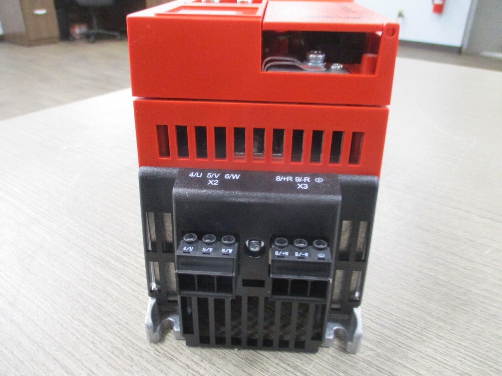 Sew Eurodrive Movidrive Compact AC Drive MCV40A0030-5A3-4-00 New Surplus